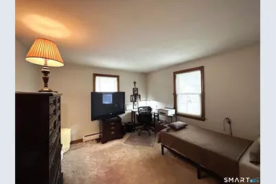 329 Ezra Street, Bridgeport, CT 06606 - Photo 11