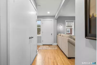 7 Willowbrook Place #1st Fl, Stamford, CT 06902 - Photo 7