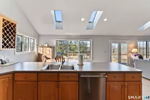 7 Lower County Rd, Roxbury, CT 06783 - Photo 9