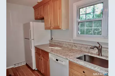 245 Unquowa Road #APT 102, Fairfield, CT 06824 - Photo 9