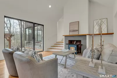 25 Sullivan Drive, Guilford, CT 06437 - Photo 5