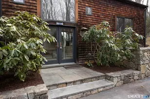 25 Sullivan Dr, Guilford, CT 06437 - Photo 3