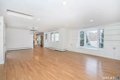 27 Fernwood Drive, Simsbury, CT 06070 - Photo 17