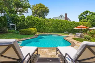 23 Auldwood Rd, Stamford, CT 06902 - Photo 3