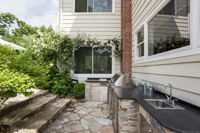 23 Auldwood Road, Stamford, CT 06902 - Photo 31