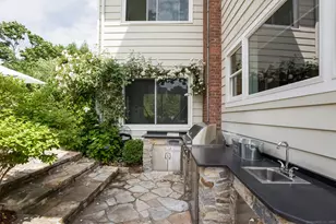 23 Auldwood Rd, Stamford, CT 06902 - Photo 31