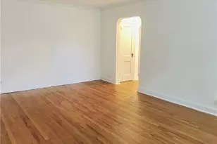 120 Woodside Green St, Stamford, CT 06905 - Photo 7