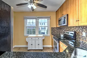 34 Cornerstone Dr, Derby, CT 06418 - Photo 7