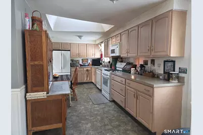 192 Scantic Meadow Road, South Windsor, CT 06074 - Photo 17