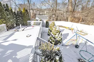 24 Big Spruce Ln, West Haven, CT 06516 - Photo 7