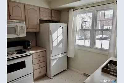 245 Unquowa Road #APT 57, Fairfield, CT 06824 - Photo 7