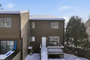 66 Hampton Park, Branford, CT 06405 - Photo 33