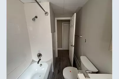 213 Golden Hill Street #5G, Bridgeport, CT 06604 - Photo 11