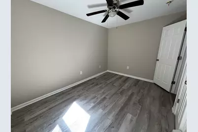 213 Golden Hill Street #5G, Bridgeport, CT 06604 - Photo 13
