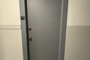 213 Golden Hill St, Bridgeport, CT 06604 - Photo 5