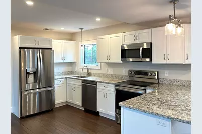 20 Mechanic Street #2, Stonington, CT 06379 - Photo 1