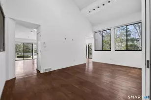 3-A Meetinghouse Ln, Old Lyme, CT 06371 - Photo 13