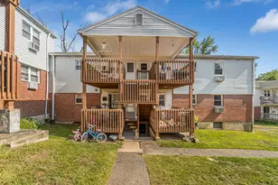 81 Cherry Hill Dr, Bridgeport, CT 06606 - Photo 21