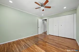 81 Cherry Hill Dr, Bridgeport, CT 06606 - Photo 15