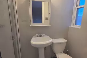 70 Strawberry Hill Ave, Stamford, CT 06902 - Photo 15