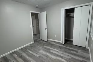 16 Cossett St, Waterbury, CT 06704 - Photo 17