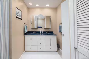 116 Bender Rd, Hamden, CT 06518 - Photo 23