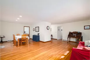 116 Bender Rd, Hamden, CT 06518 - Photo 13