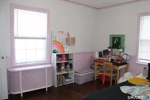 26 Chamberlain St, New Britain, CT 06052 - Photo 25