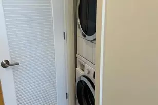 42 John St, Stamford, CT 06902 - Photo 17