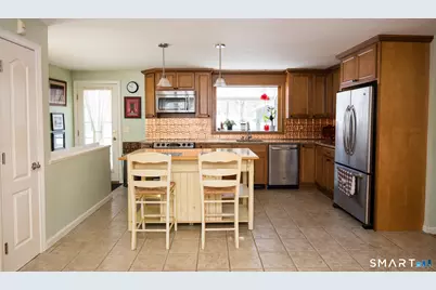 3 Loving Lane, Wallingford, CT 06492 - Photo 3