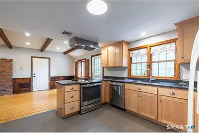 37 Old Wheeler Lane, Avon, CT 06001 - Photo 9