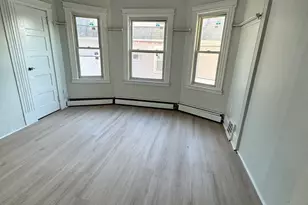 190 Brook St, Hartford, CT 06120 - Photo 5