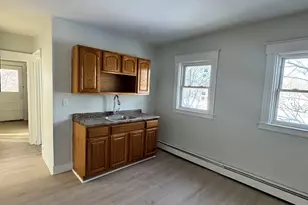 190 Brook St, Hartford, CT 06120 - Photo 3