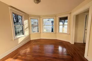 867 Elm St, New Haven, CT 06511 - Photo 5