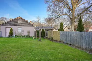 257 Concord St, New Haven, CT 06512 - Photo 3