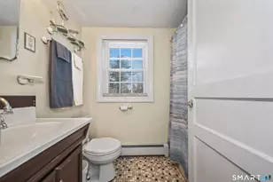 790 Wintergreen Ave, Hamden, CT 06514 - Photo 25