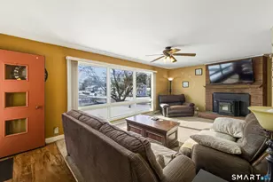 70 Foster St, Newington, CT 06111 - Photo 7