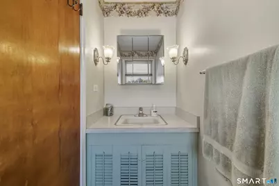 70 Foster Street, Newington, CT 06111 - Photo 17