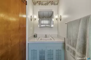 70 Foster St, Newington, CT 06111 - Photo 17