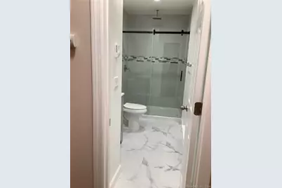 4 Villaway Road #Left Side, Norwalk, CT 06855 - Photo 9