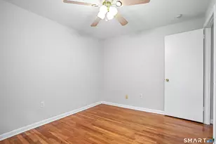 240 Sunnyridge Ave, Fairfield, CT 06824 - Photo 23