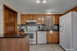 54 N Mountain Rd, New Britain, CT 06053 - Photo 9