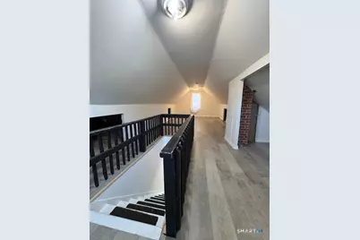 21 Roosevelt Street, Hamden, CT 06514 - Photo 7