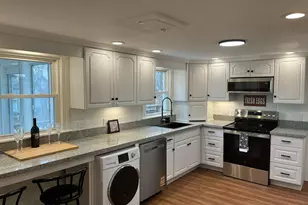 34 Buckingham Ave, Norwich, CT 06360 - Photo 3