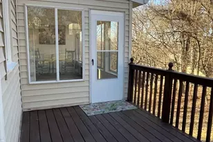 34 Buckingham Ave, Norwich, CT 06360 - Photo 13