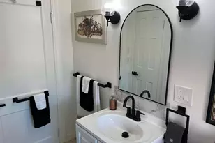 34 Buckingham Ave, Norwich, CT 06360 - Photo 7