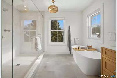 196 Robin Lane, Fairfield, CT 06824 - Photo 19