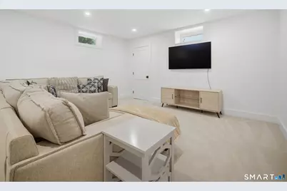 196 Robin Lane, Fairfield, CT 06824 - Photo 31