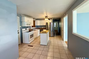 51 Kenyon Cir, New Britain, CT 06053 - Photo 7