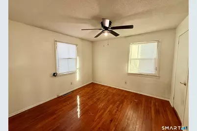 51 Kenyon Circle, New Britain, CT 06053 - Photo 17